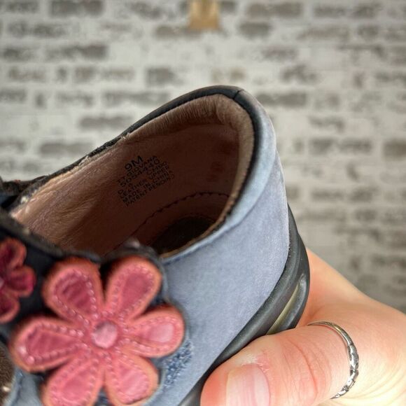 Stride rite | kids leather Mary Jane shoes - Picture 3 of 7
